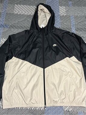 Nike Sportswear NSW WINDRUNNER Black/Cream/Black Men's Size 2XL XXL